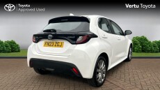 Toyota Yaris 1.5 Hybrid Icon 5dr CVT Hybrid Hatchback